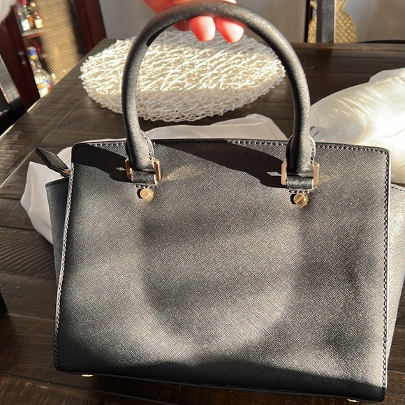 Genuine Michael Kors Selma Medium Satchel Saffiano Leather 30S3GLMS2L - Picture 5 of 6